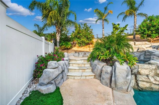36004 Madora Drive, Wildomar, CA 92595