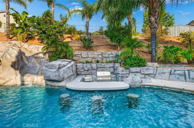 36004 Madora Drive, Wildomar, CA 92595