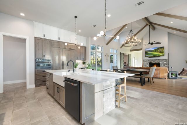 31952 Smithson Valley Rd, Bulverde, TX 78163