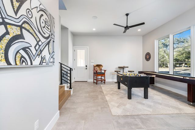 31952 Smithson Valley Rd, Bulverde, TX 78163