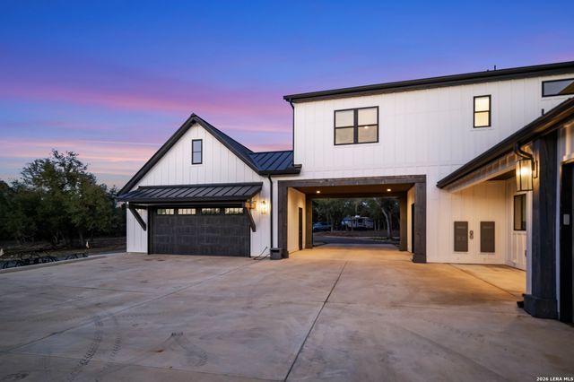 31952 Smithson Valley Rd, Bulverde, TX 78163