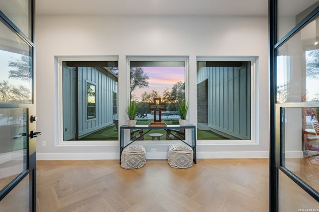 31952 Smithson Valley Rd, Bulverde, TX 78163