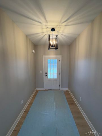 160 Queens Creek Drive, Frankenmuth, MI 48734