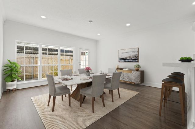 2010 Stoney Brook Drive 1, Houston, TX 77063