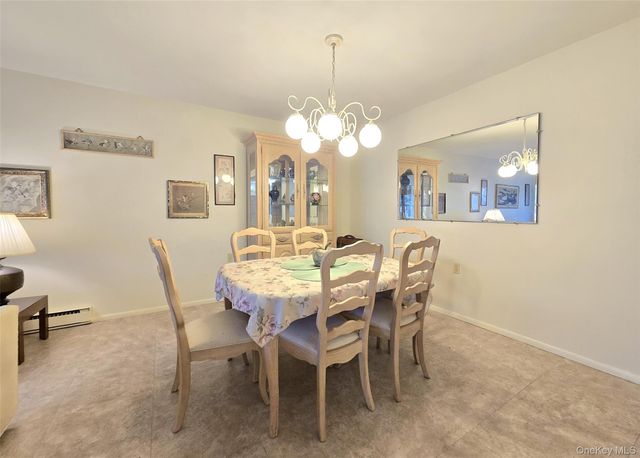 289 Cardiff Court B, Ridge, NY 11961