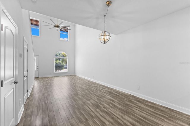 8704 KENYON VIEW COURT, Tampa, FL 33614