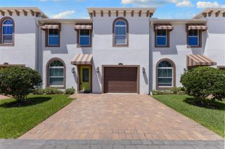 8704 KENYON VIEW COURT, Tampa, FL 33614