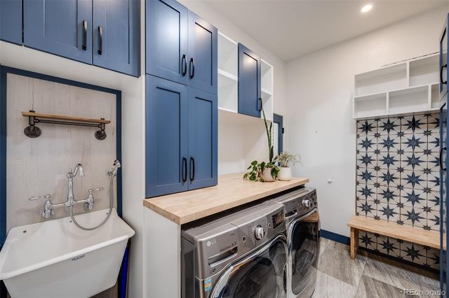 2231 Leyden Street, Denver, CO 80207