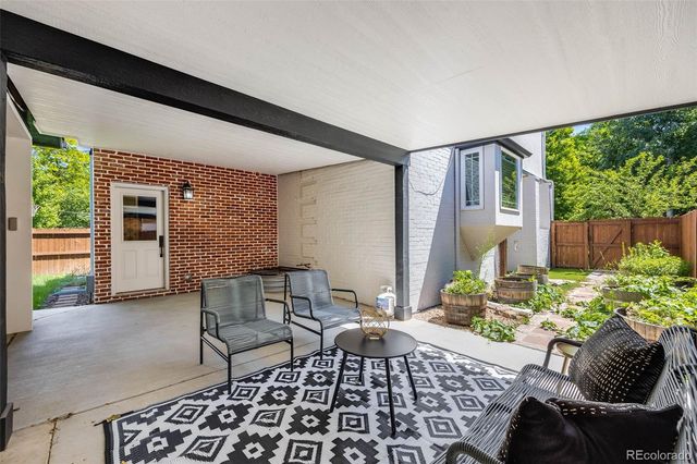 2231 Leyden Street, Denver, CO 80207