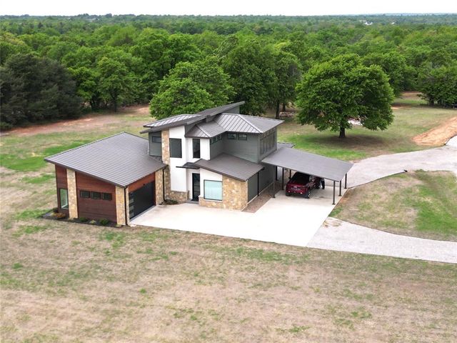 17202 Walker Road, Shawnee, OK 74801