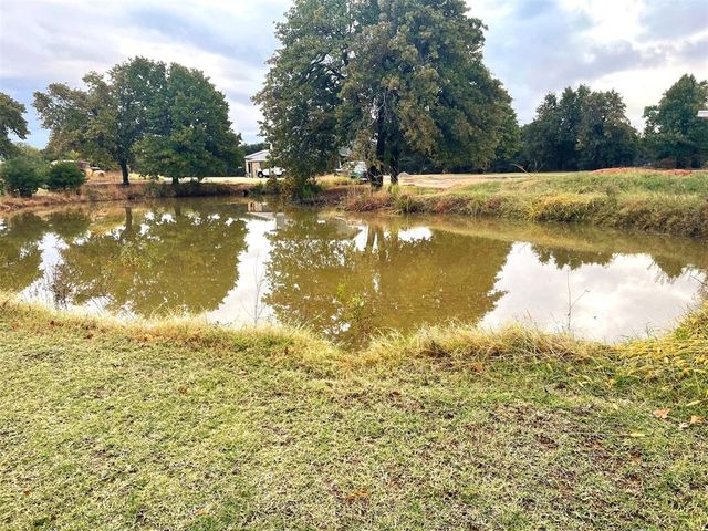 17202 Walker Road, Shawnee, OK 74801