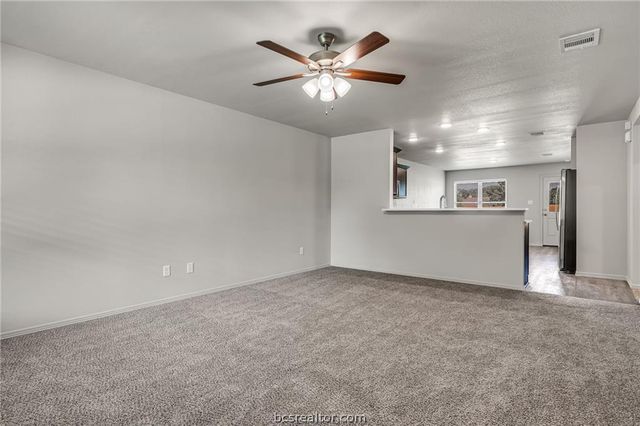 1629 Lucky Street, Bryan, TX 77803