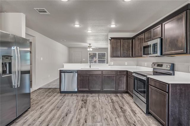 1629 Lucky Street, Bryan, TX 77803