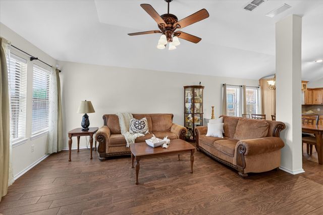 8928 Trailblazer Drive, Aubrey, TX 76227