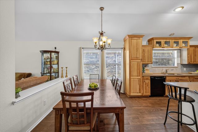 8928 Trailblazer Drive, Aubrey, TX 76227