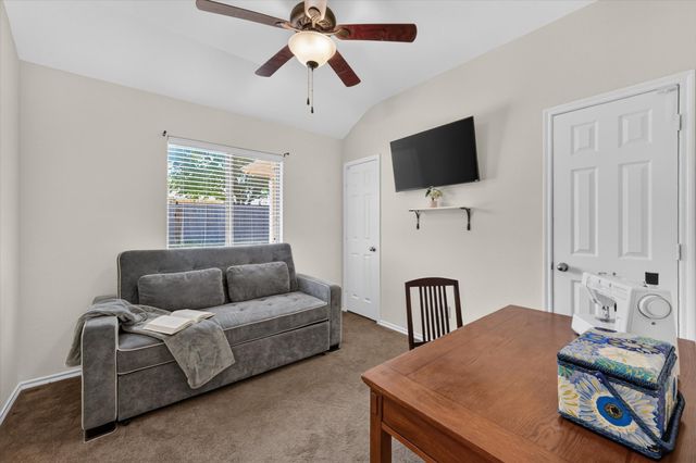 8928 Trailblazer Drive, Aubrey, TX 76227