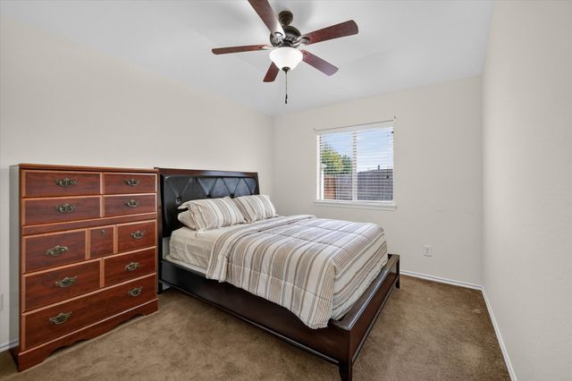 8928 Trailblazer Drive, Aubrey, TX 76227