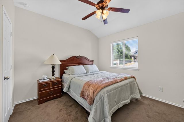 8928 Trailblazer Drive, Aubrey, TX 76227