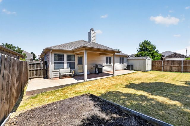 8928 Trailblazer Drive, Aubrey, TX 76227