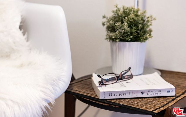 5000 S Centinela Avenue 214, Los Angeles, CA 90066