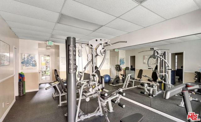 5000 S Centinela Avenue 214, Los Angeles, CA 90066