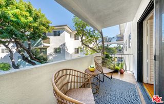 5000 S Centinela Avenue 214, Los Angeles, CA 90066