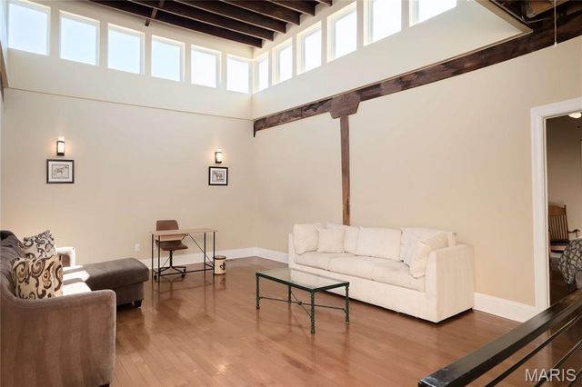 2315 Tennessee Avenue D, St Louis, MO 63104