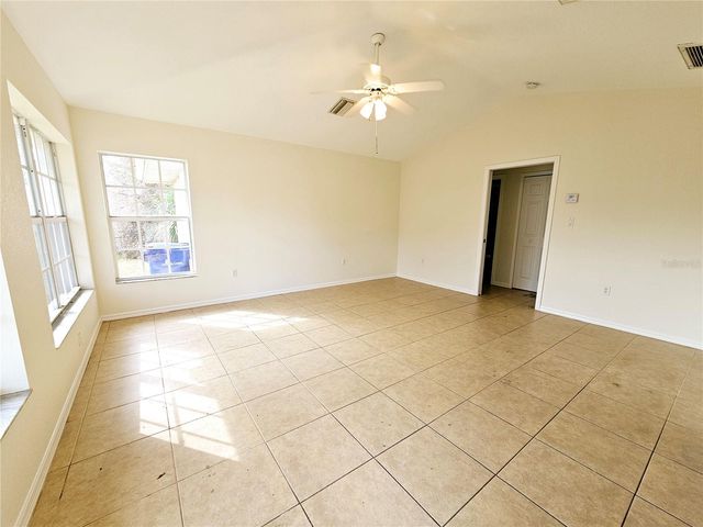 66 N MCCALL, Englewood, FL 34223