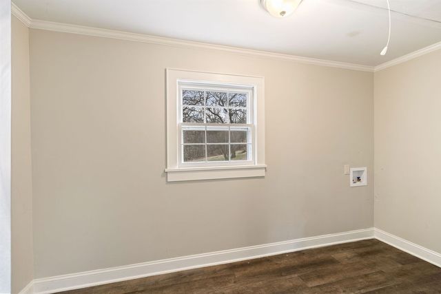 310 Glendale Dr, Pulaski, TN 38478