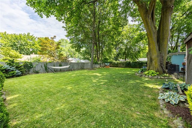 142 Holloway Road, Brighton, NY 14610