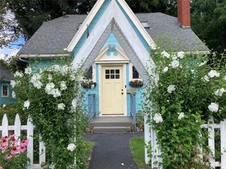 142 Holloway Road, Brighton, NY 14610