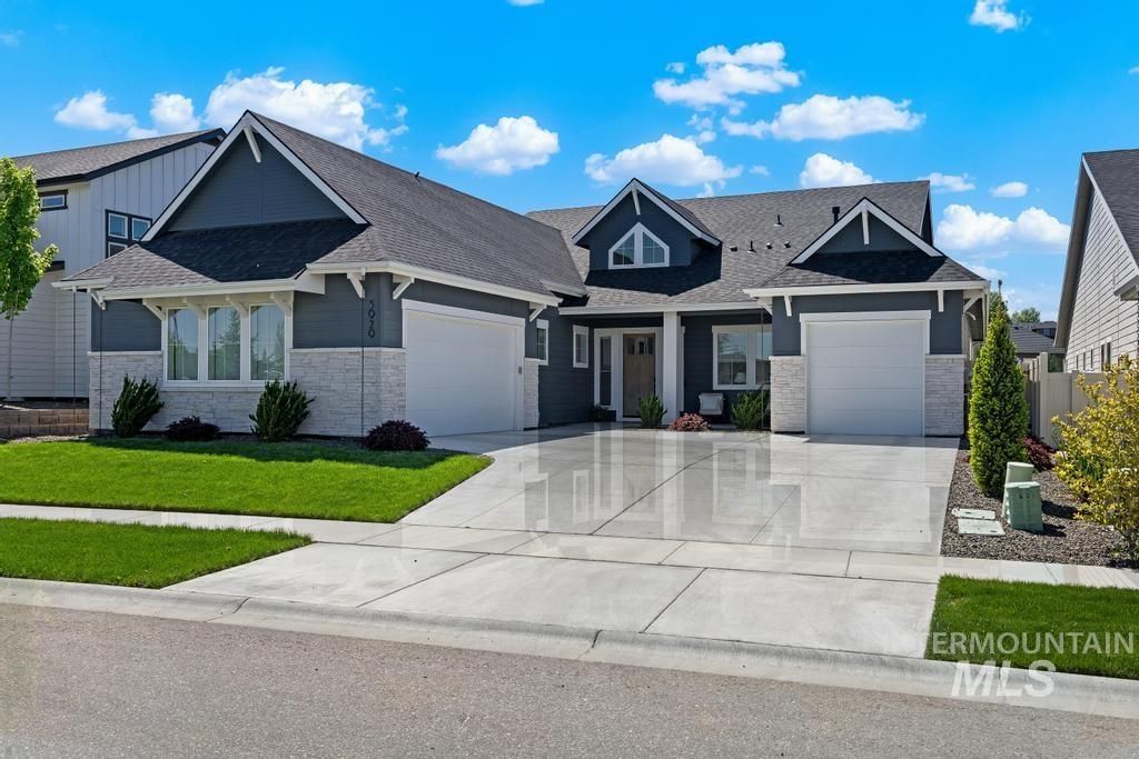 5929 S Pioneer Trail Way, Meridian, ID 83642