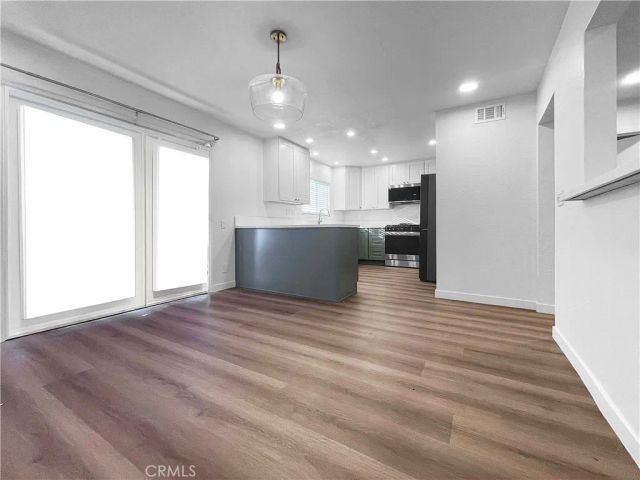 1335 W 139th 101, Gardena, CA 90247