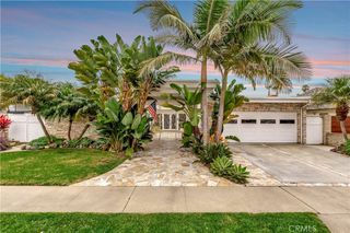 17164 Edgewater Lane, Huntington Beach, CA 92649