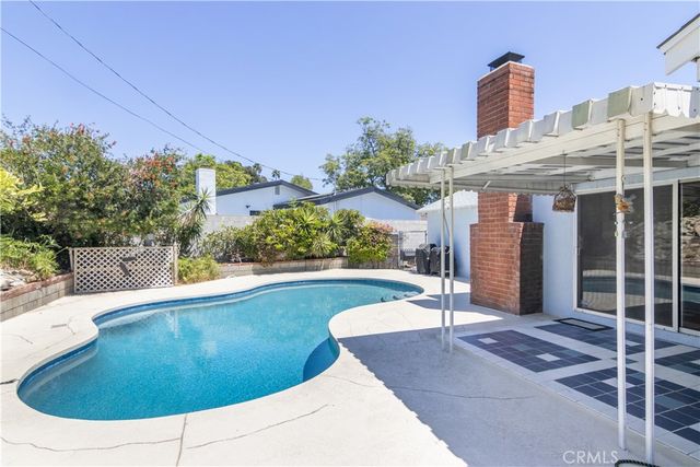 11543 Swinton Avenue, Granada Hills, CA 91344