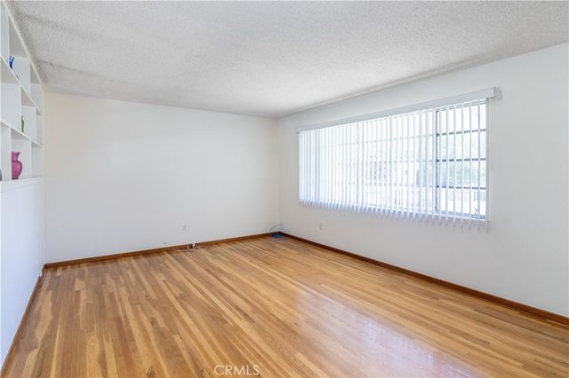 11543 Swinton Avenue, Granada Hills, CA 91344