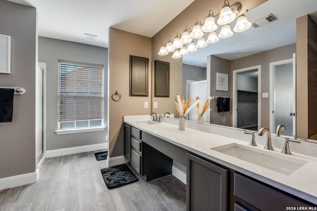 1656 Yucca Park, Schertz, TX 78154