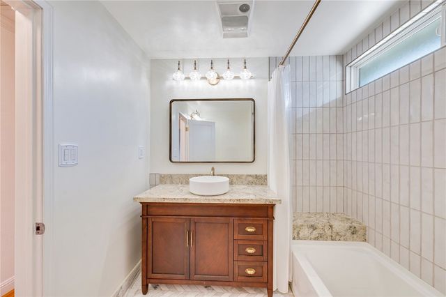 5121 E Patterson Street, Long Beach, CA 90815