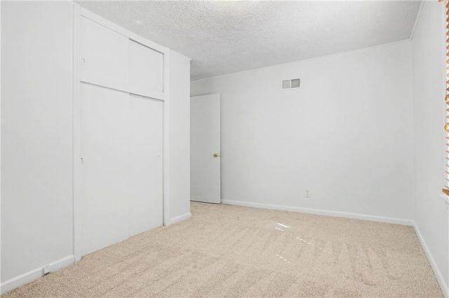 7120 Roe Avenue, Prairie Village, KS 66208