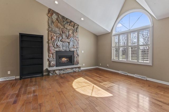 W260 Vista DRIVE, Oconomowoc, WI 53066