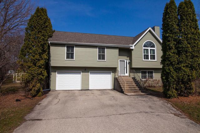 W260 Vista DRIVE, Oconomowoc, WI 53066