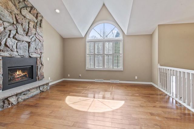 W260 Vista DRIVE, Oconomowoc, WI 53066