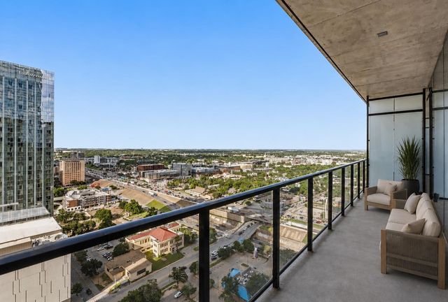 610 Davis ST 2508, Austin, TX 78701