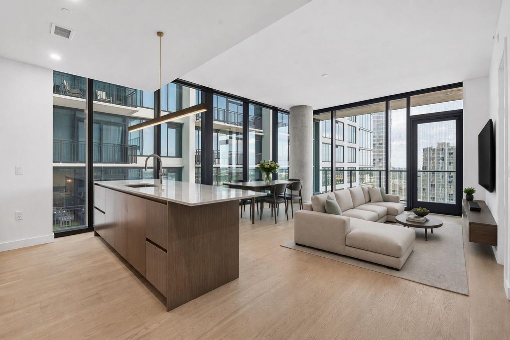 610 Davis ST 2508, Austin, TX 78701