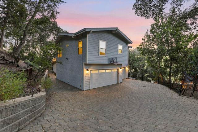 2981 Holiday Court, Morgan Hill, CA 95037