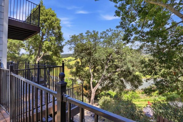 2981 Holiday Court, Morgan Hill, CA 95037