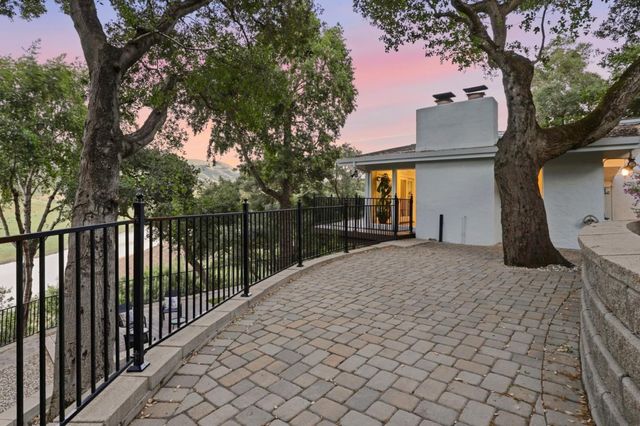 2981 Holiday Court, Morgan Hill, CA 95037