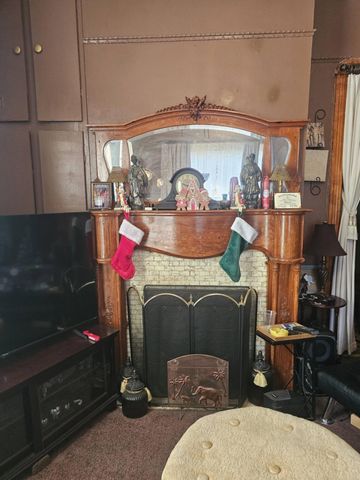 468 Colfax Avenue, Benton Harbor, MI 49022