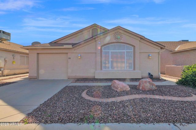 1701 E KERBY FARMS Road E, Chandler, AZ 85249
