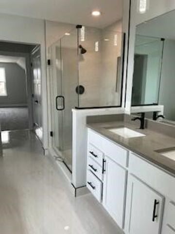 733 Britt Circle Drive 10, Dundee, MI 48131